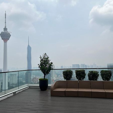 La Platinum Klcc Apartment Kuala Lumpur Bagian luar foto