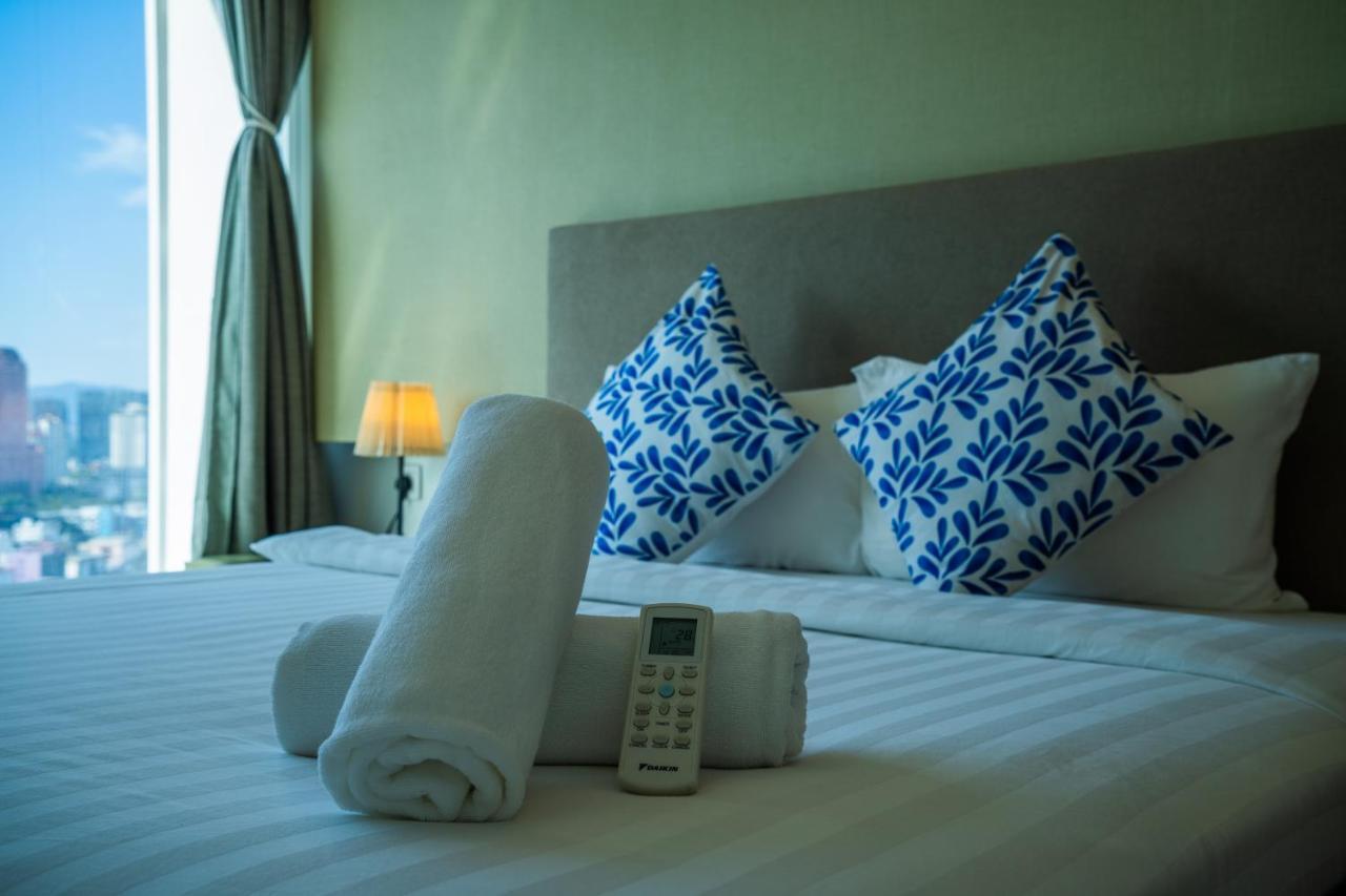 La Platinum Klcc Apartment Kuala Lumpur Bagian luar foto