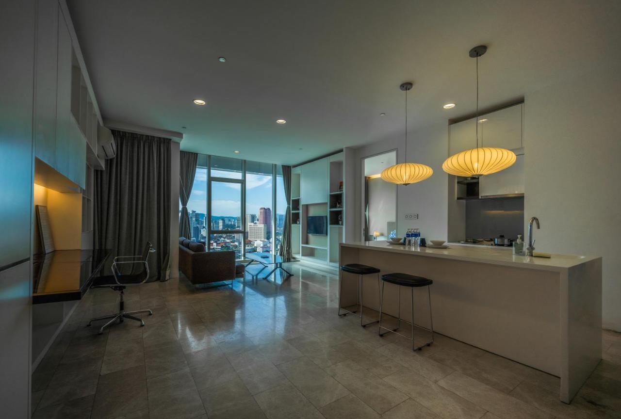 La Platinum Klcc Apartment Kuala Lumpur Bagian luar foto