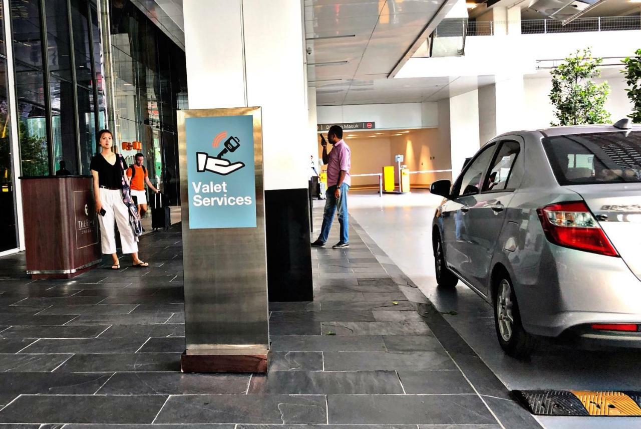 La Platinum Klcc Apartment Kuala Lumpur Bagian luar foto